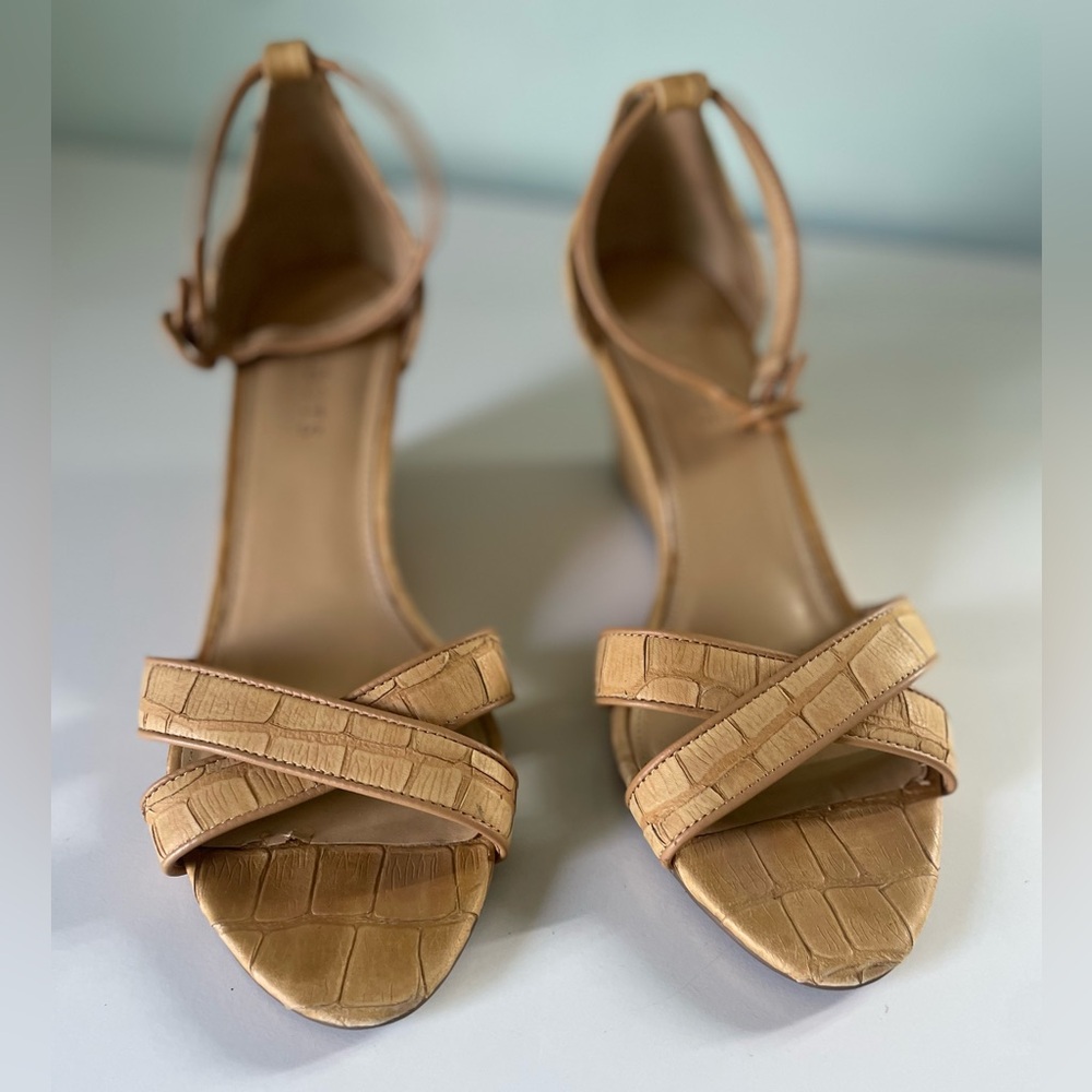 Talbots Nude Leather Sandals Heels Wedges Ankle Straps Size 9